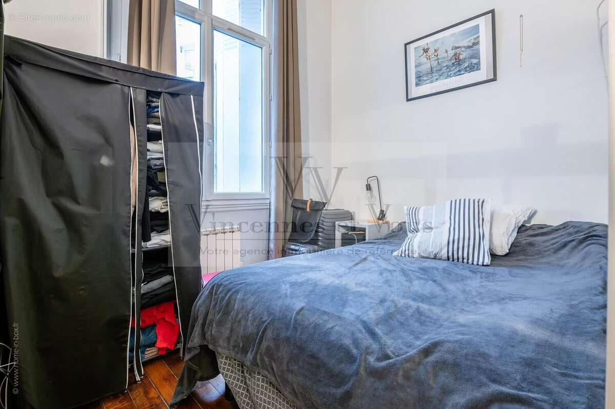 Appartement à PARIS-14E