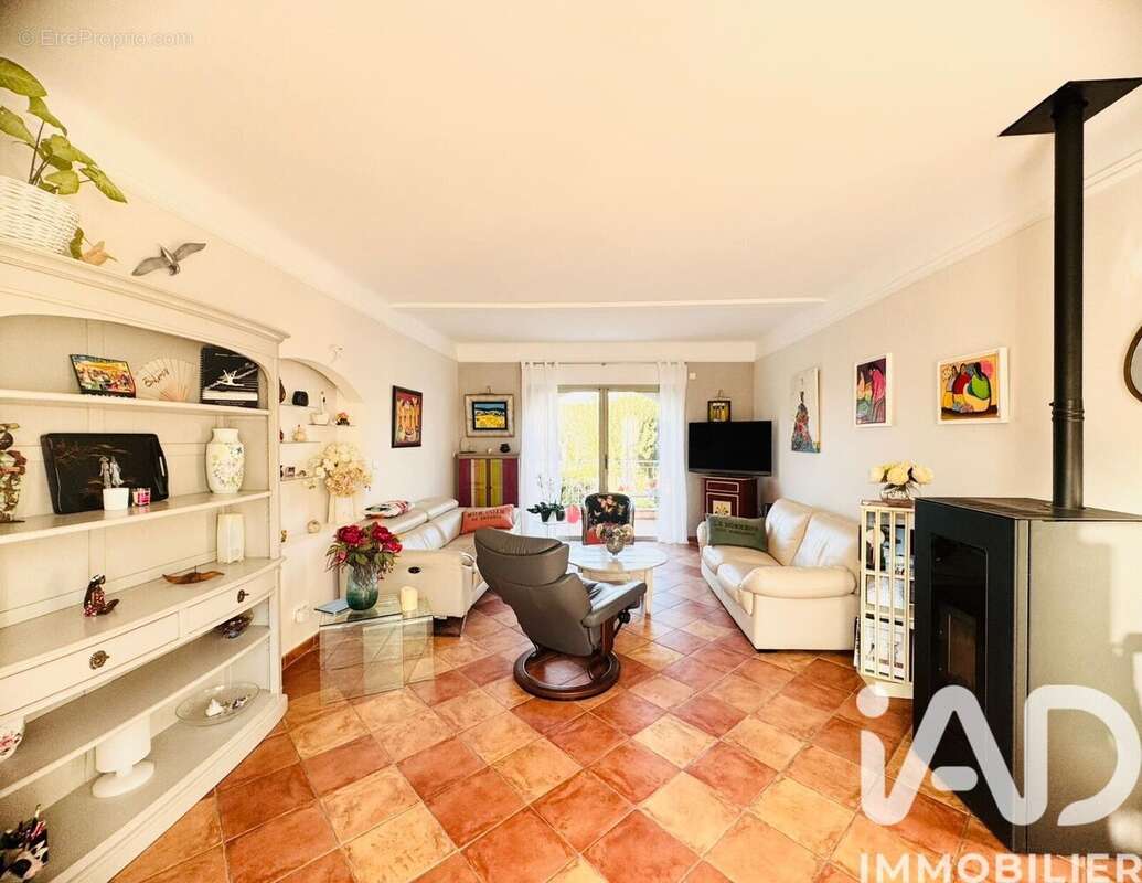 Photo 4 - Maison à FREJUS