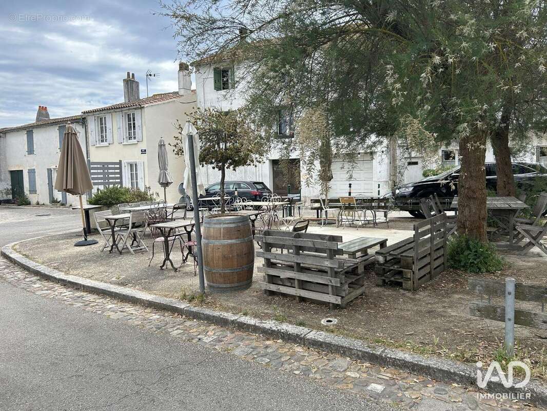 Photo 2 - Commerce à ARS-EN-RE