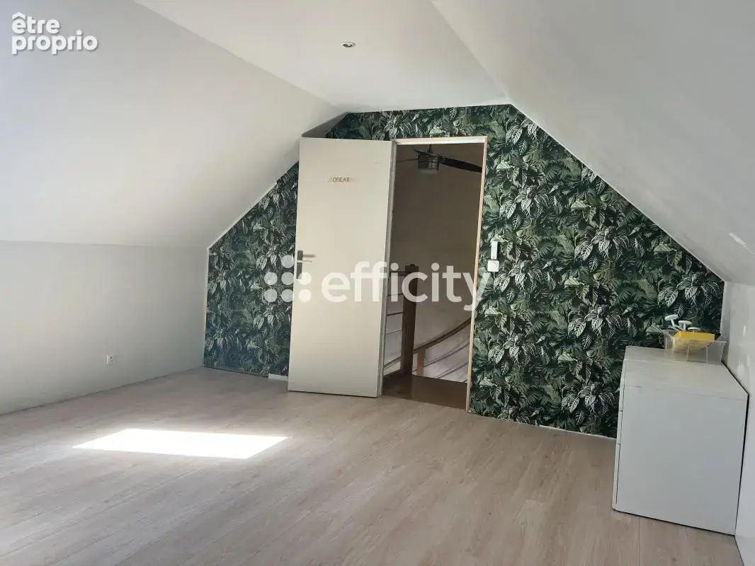 Maison 7 pièces 134 m² à vendre à Saint-Martin-Le-Beau (37270) - photo 9
