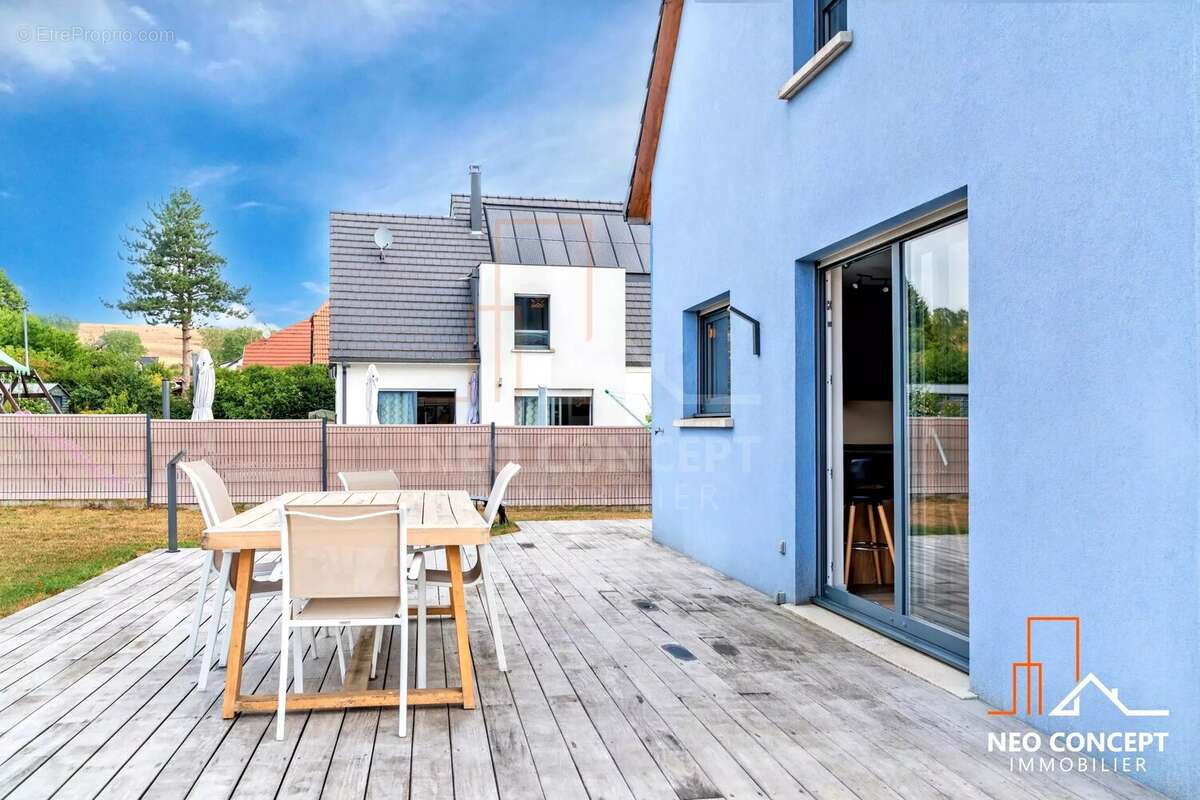 Maison contemporaine de 2012 sur 10 ares – 3 chambres, grande terrasse avec grand carport - photo 6