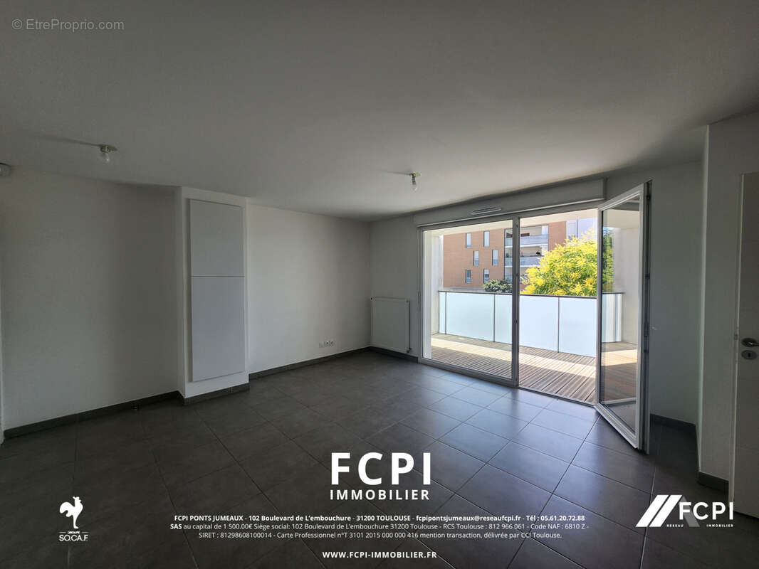 Appartement deux pièces 45 m2 - BEAUZELLE - photo 3