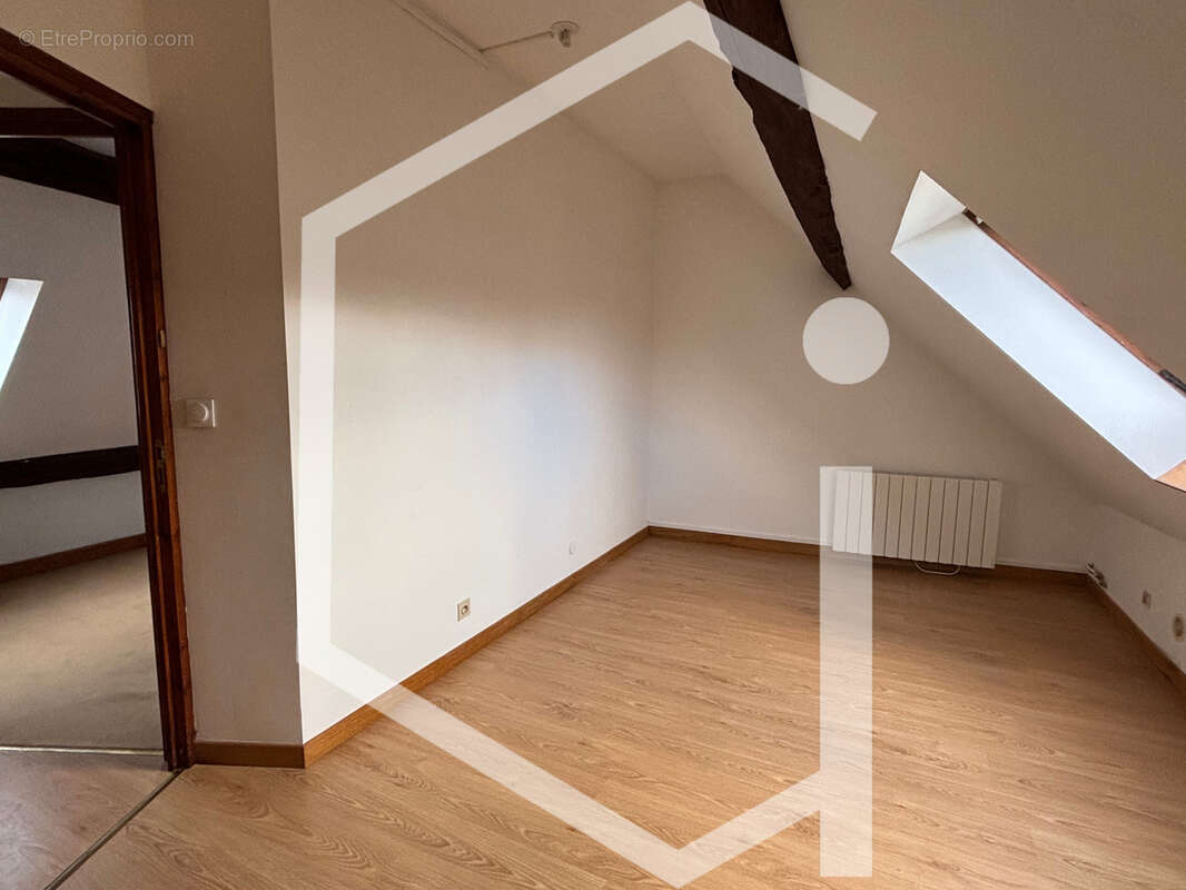 Appartement à COSNE-COURS-SUR-LOIRE