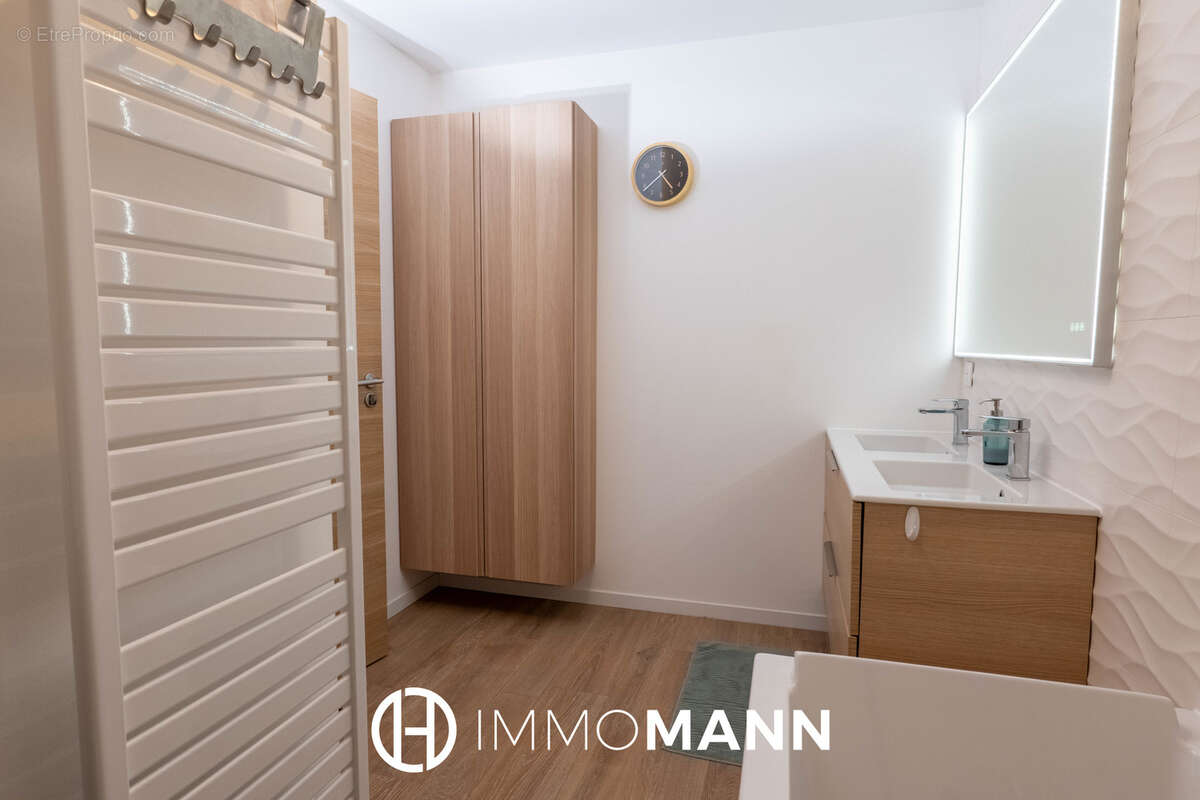 Appartement à INNENHEIM