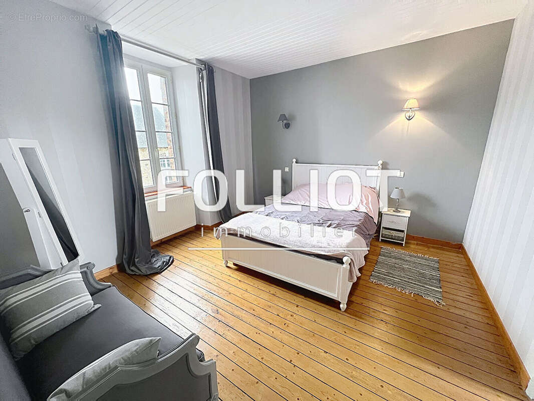 Maison à GOUVILLE-SUR-MER