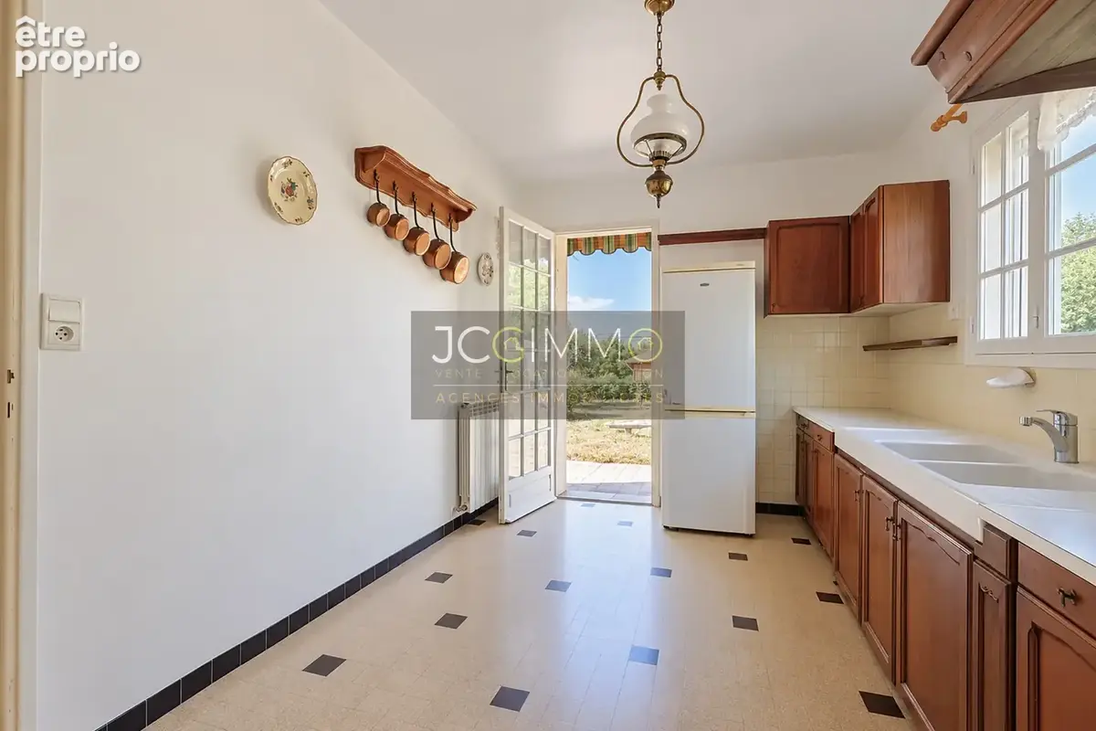 Villa T4 avec 2 698m2 de terrain / Vue dominante - photo 10