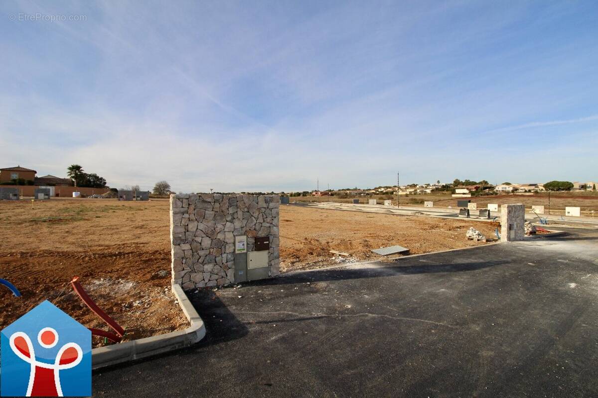 Terrain à PORTIRAGNES