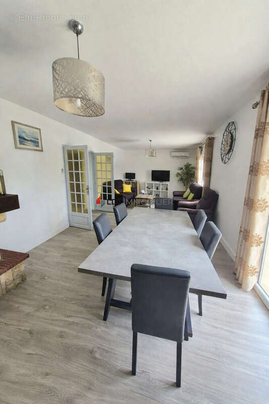 Maison à CANET-EN-ROUSSILLON