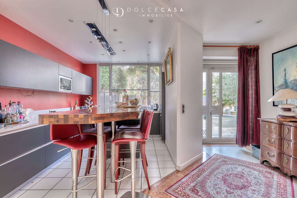 Maison à NOGENT-SUR-MARNE