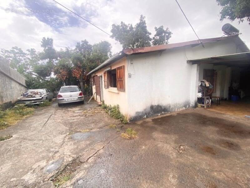 Maison à SAINT-DENIS