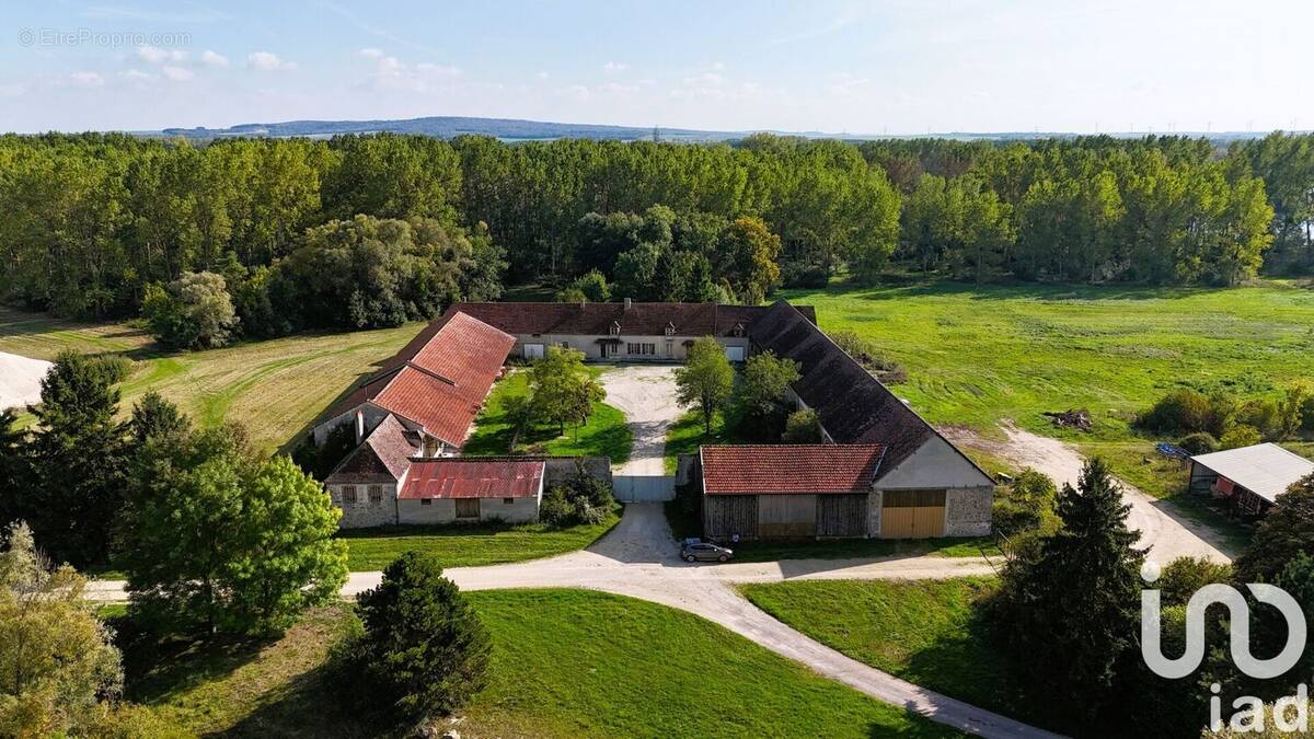 Photo 1 - Maison à LA SAULSOTTE