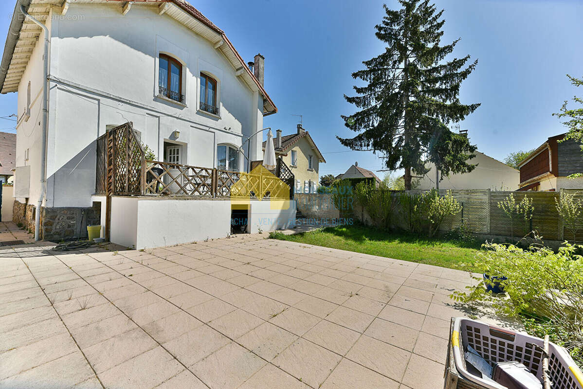 Maison à MORSANG-SUR-ORGE