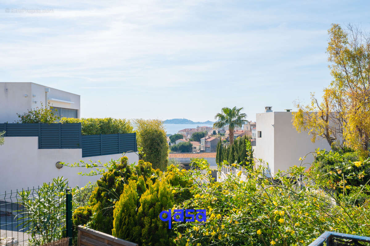 Maison à MARSEILLE-7E