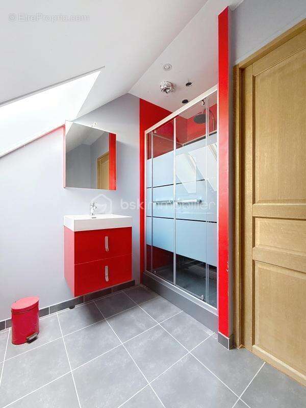 Maison à MONTMIRAIL