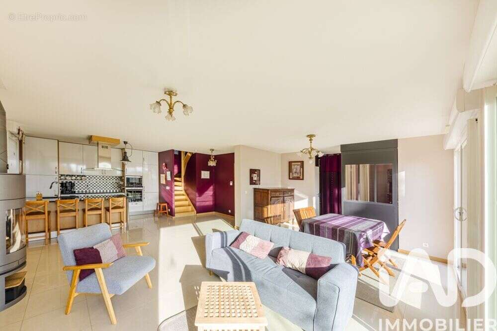 Photo 2 - Maison à CORMEILLES-EN-PARISIS