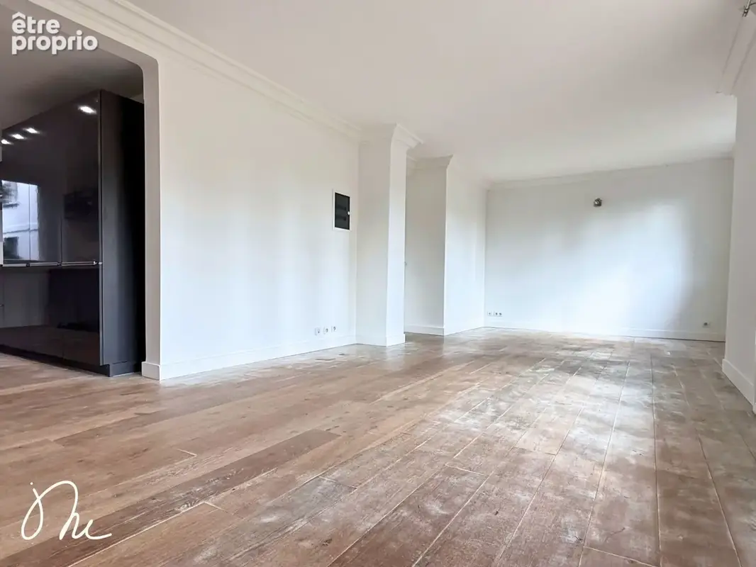 Appartement T4 rénové avec vue dégagée, balcon et cave - photo 10