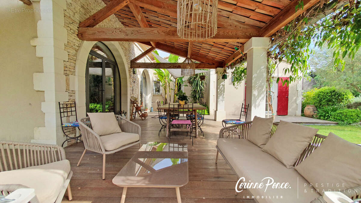 Maison à NIMES