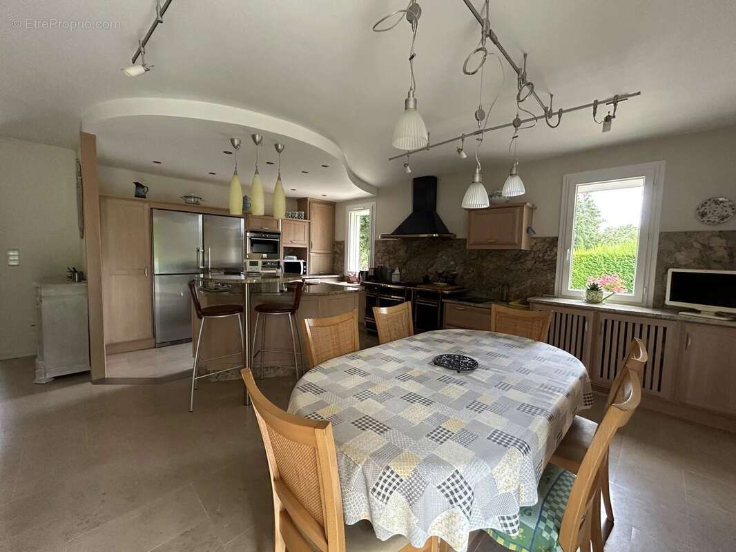 Maison à MORTAGNE-AU-PERCHE