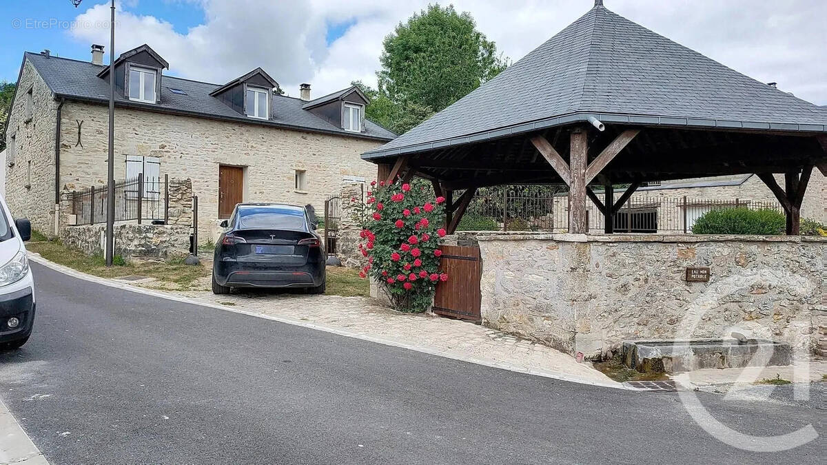 Maison à ARCIS-LE-PONSART