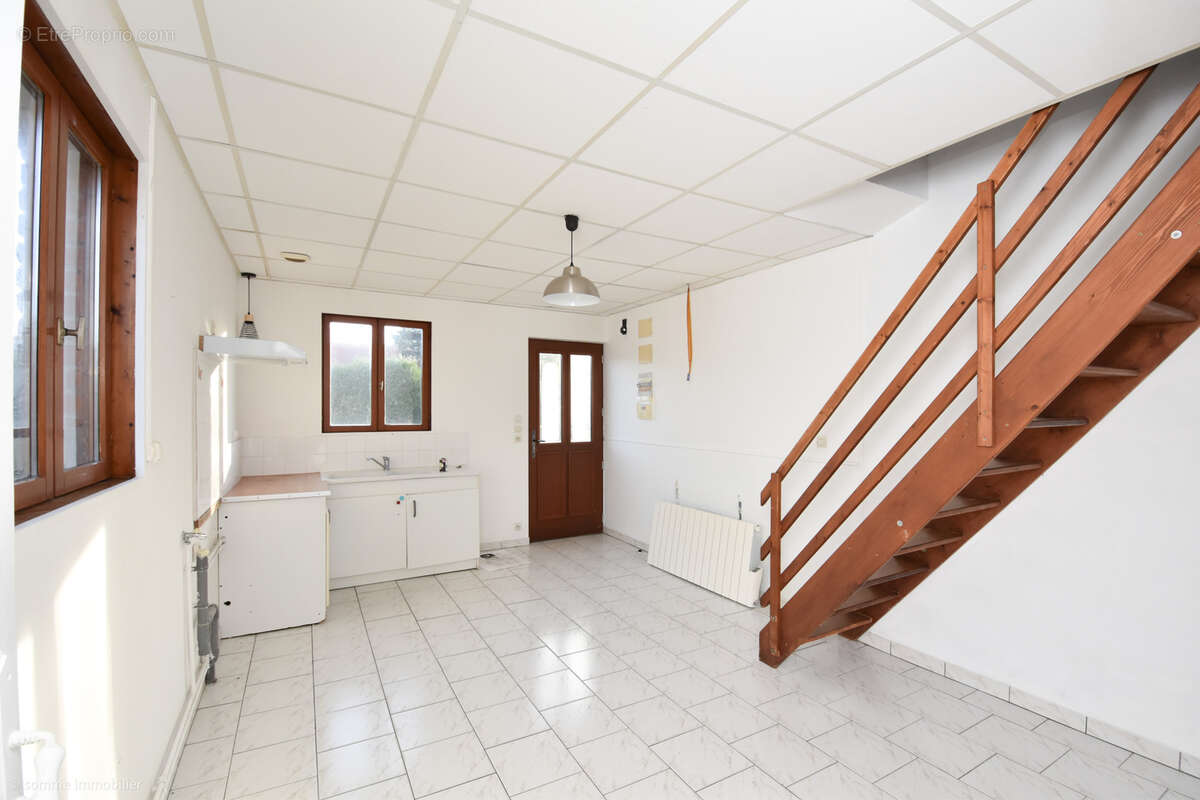 Appartement à OISEMONT