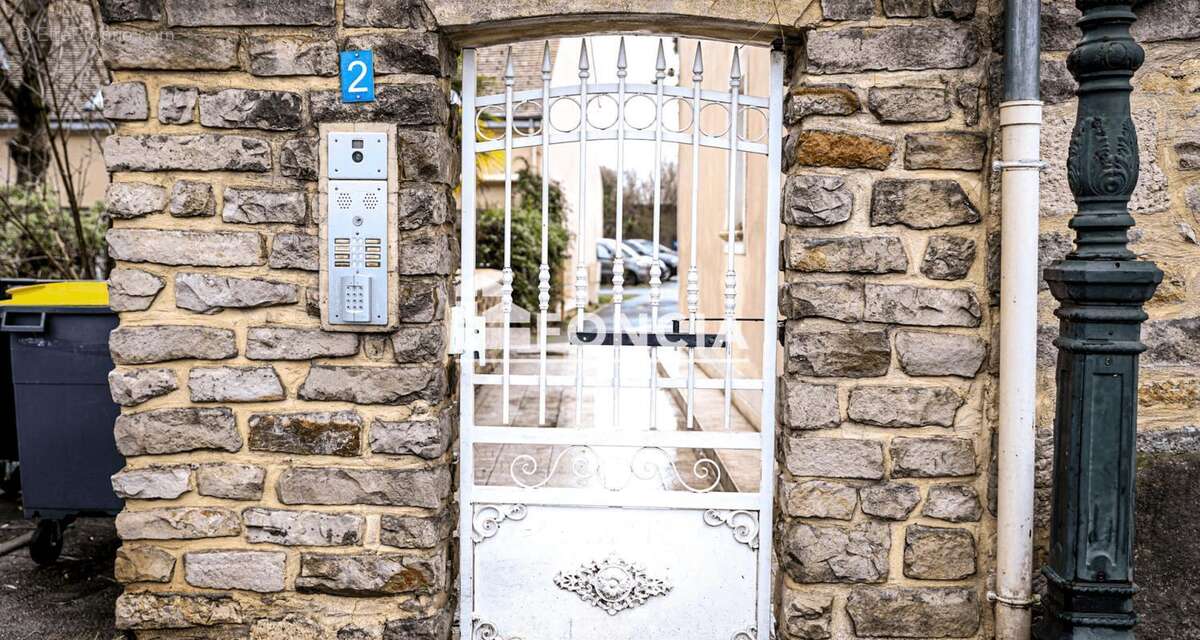 Appartement à CORBIE