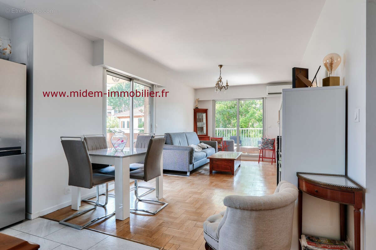 Appartement à CAGNES-SUR-MER