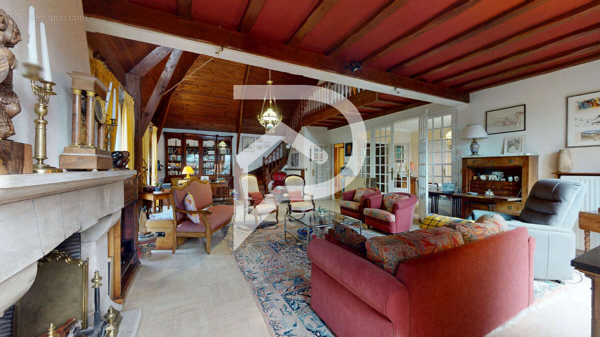 Maison à MARLY-LE-ROI