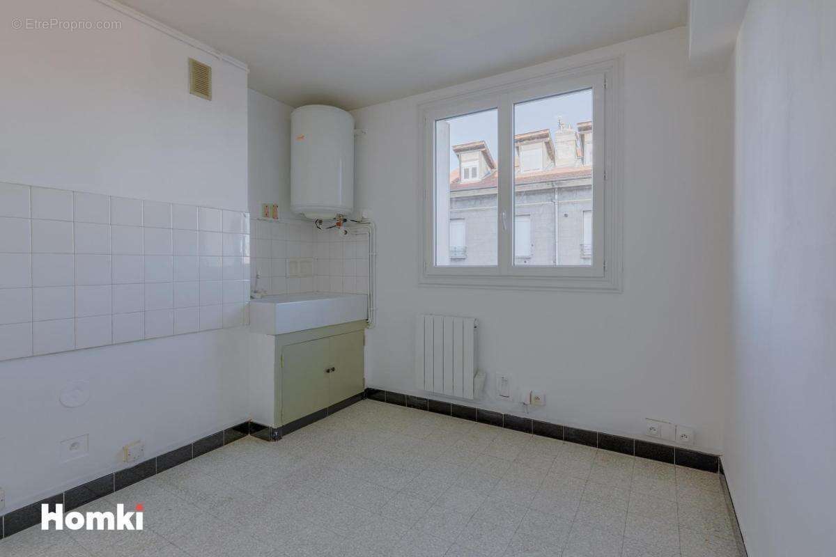 Appartement à SAINT-ETIENNE