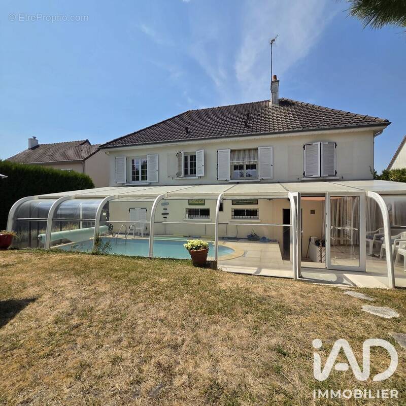 Photo 1 - Maison à JOUE-LES-TOURS