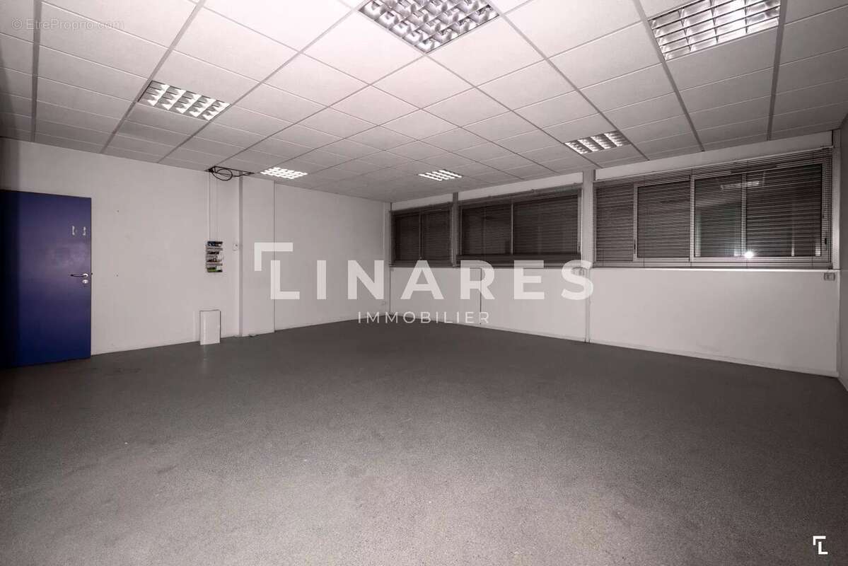 Commerce à MARSEILLE-4E