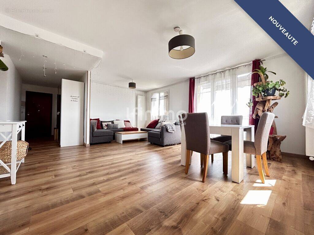 Appartement à CHAMPIGNY-SUR-MARNE