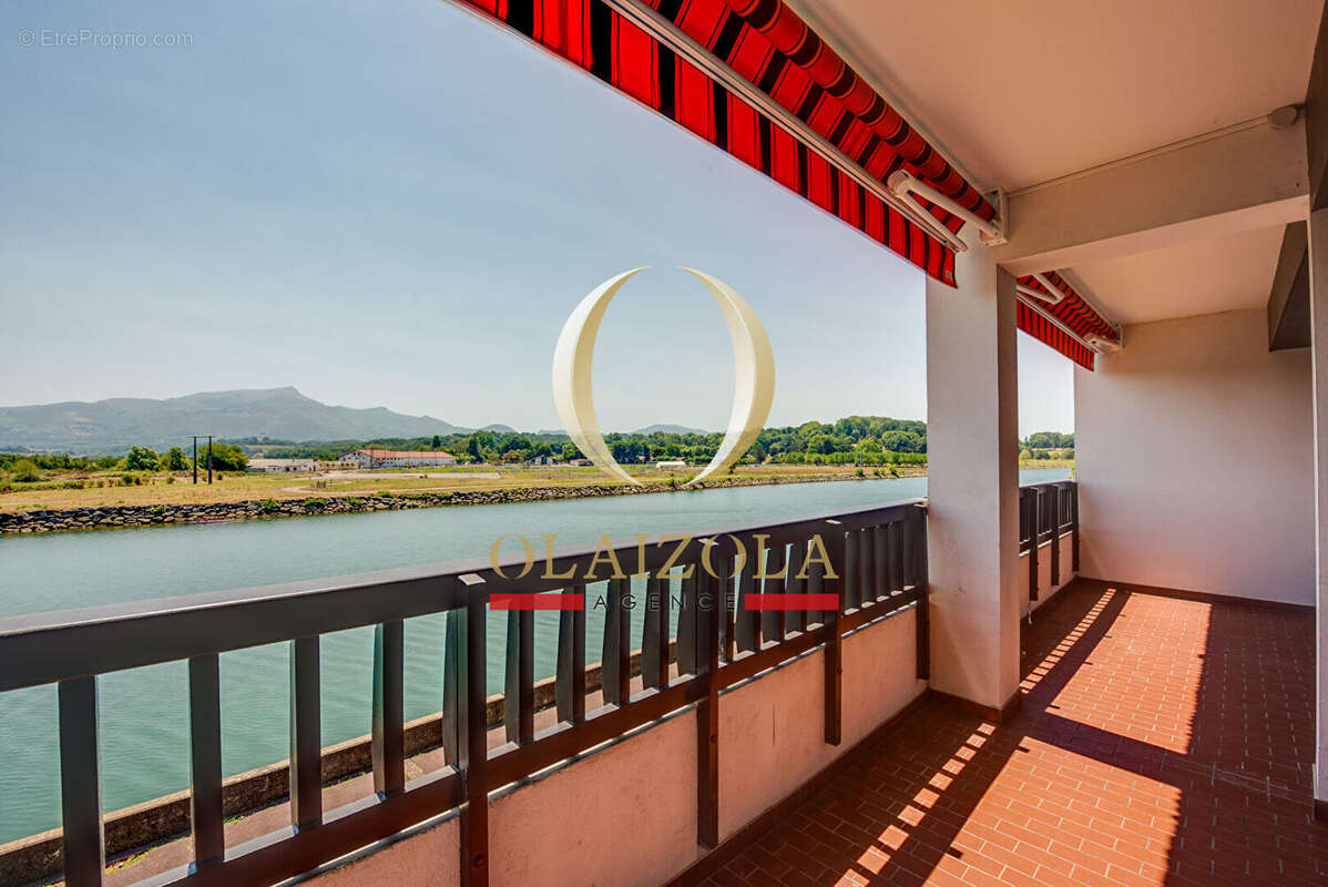SAINT-JEAN-DE-LUZ - Appartement rénové avec terrasses, vue Nivelle et golf - photo 7
