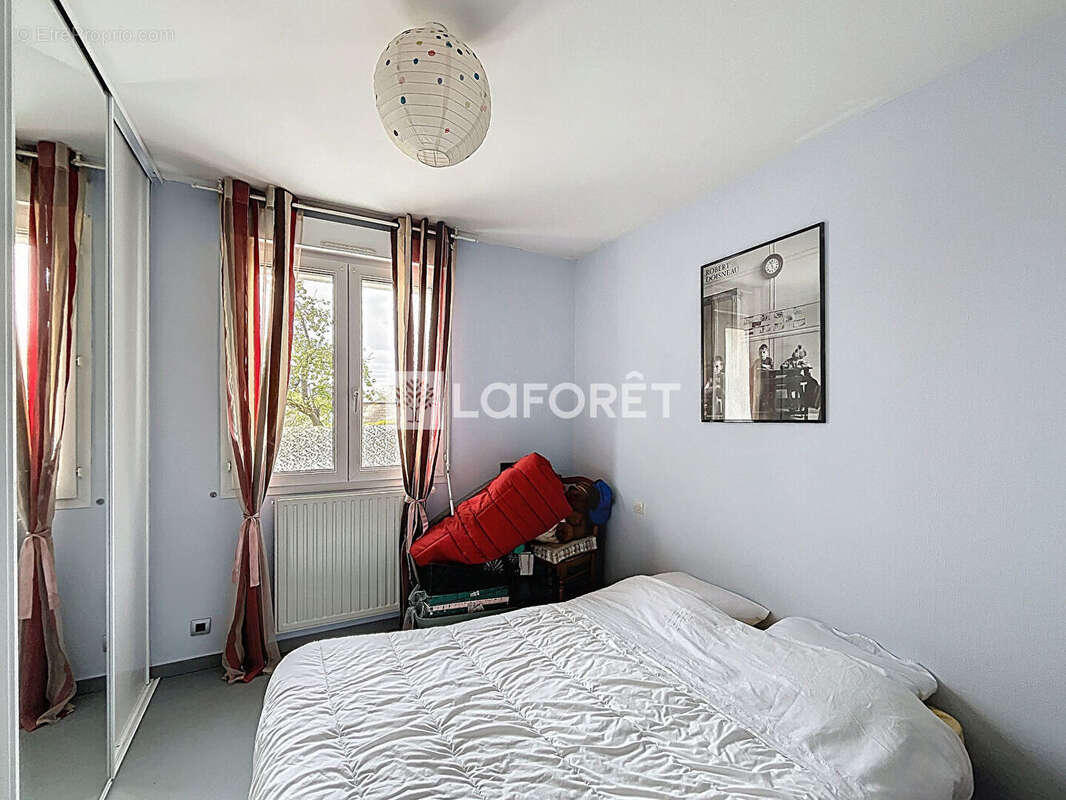 Maison à SAINT-GEORGES-DES-GROSEILLERS