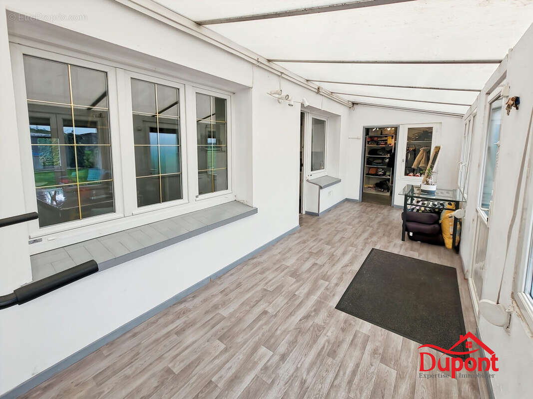 Maison à NEUVILLE-SUR-ESCAUT