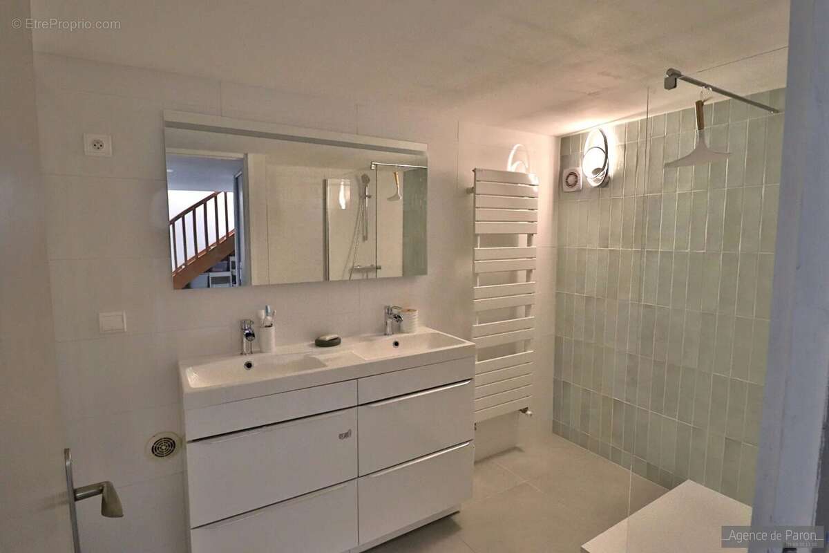 Maison à VERRIERES-LE-BUISSON