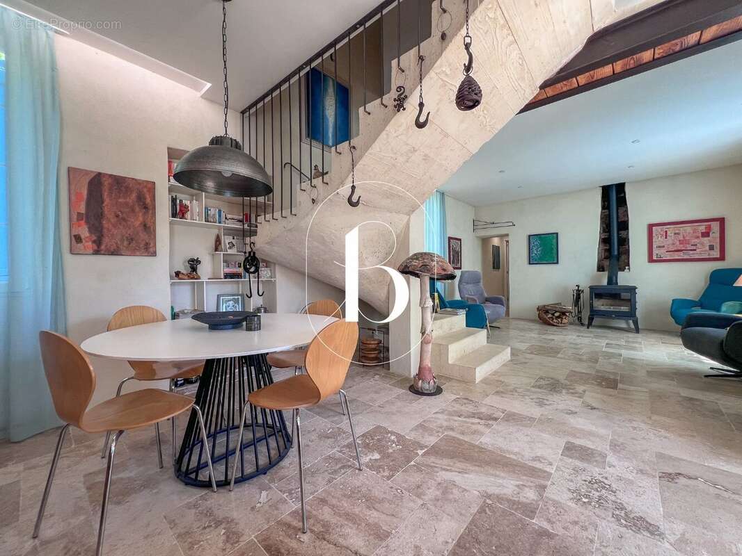 Maison 160 m² à Barjac  - photo 17