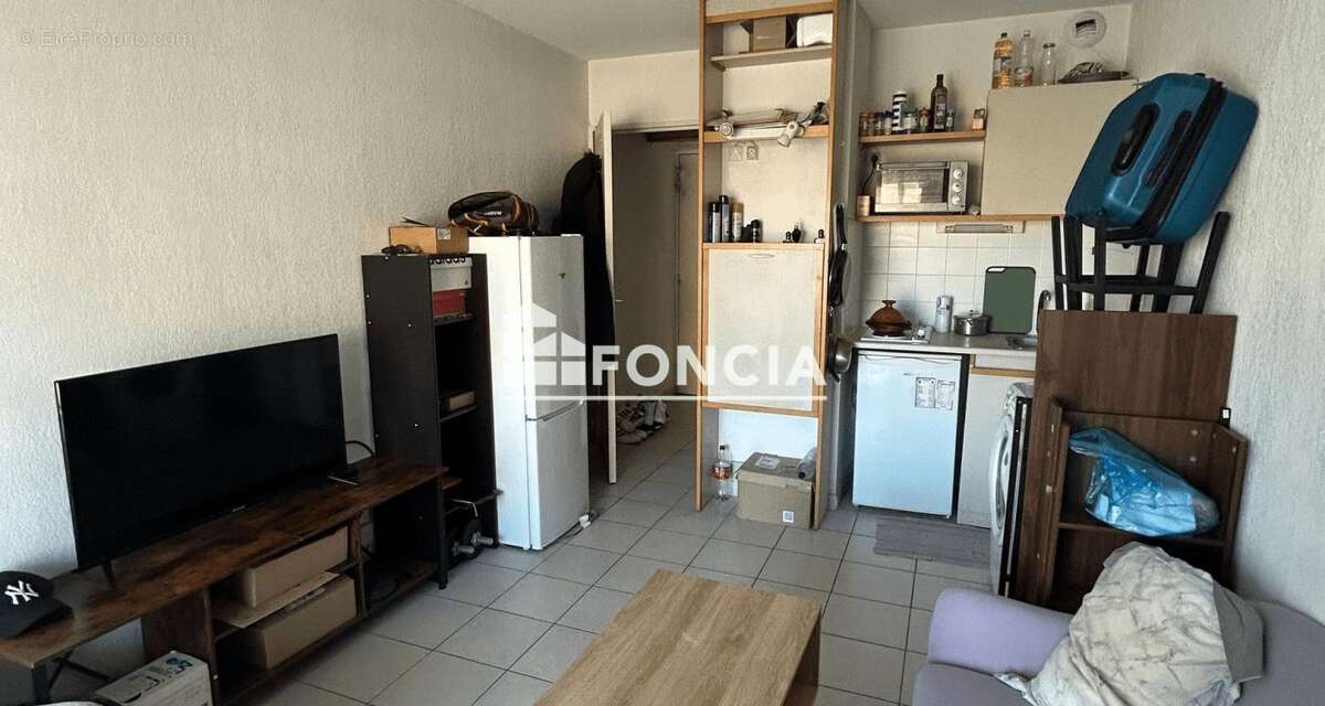 Appartement à MARSEILLE-5E