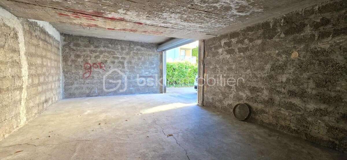 Parking à GRENOBLE