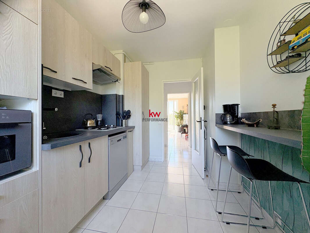 Appartement 78 m² à Montmorency  - photo 6