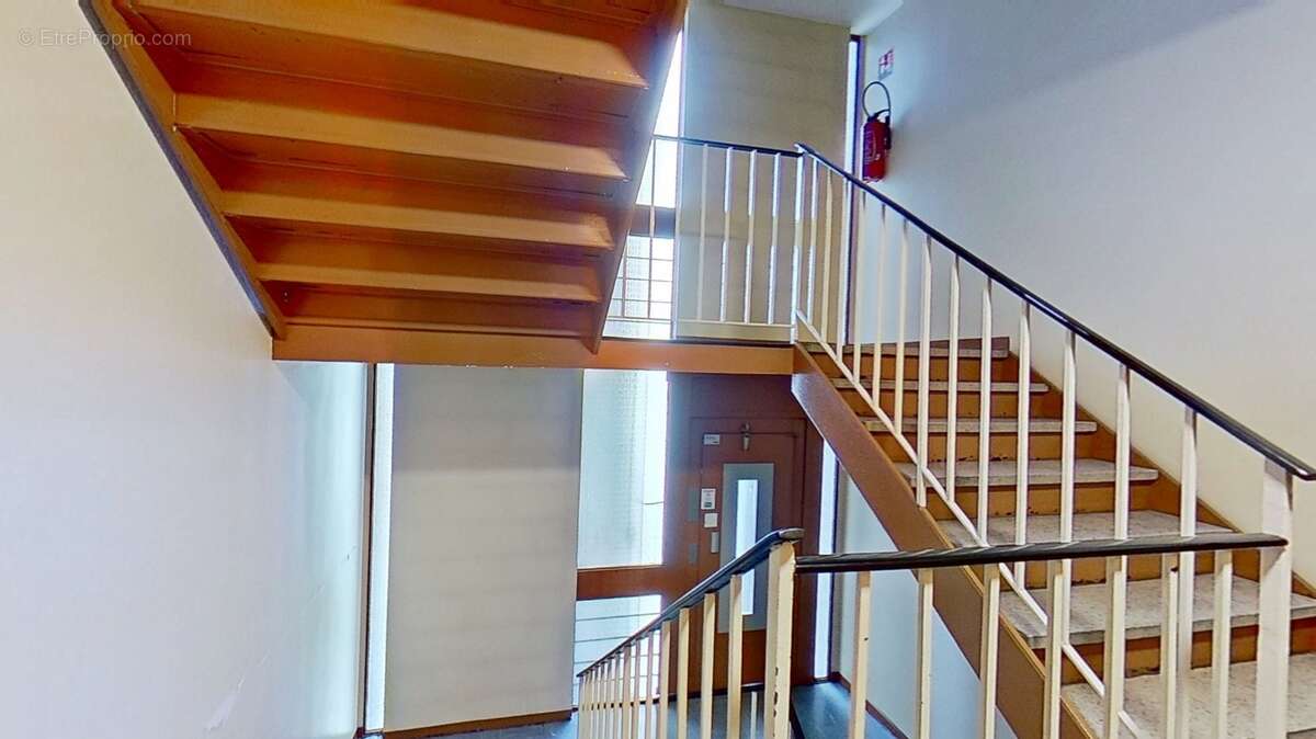 Résidence « Les Aiguillettes » – Appartement 4 pièces, balcons, loggias, cave - Visite virtuelle sur demande - photo 9
