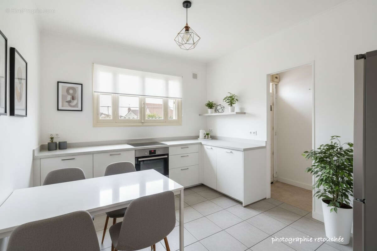 Maison à VILLENAVE-D'ORNON