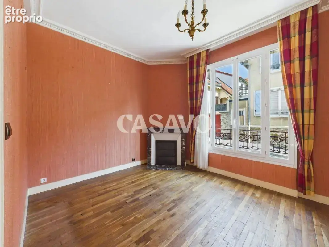 Vente Maison 5 pièces de 155m² - 94120 Fontenay-sous-Bois - photo 1