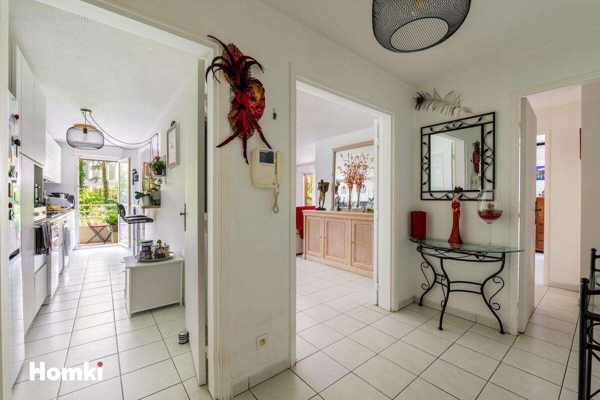 Appartement à VILLENEUVE-LOUBET