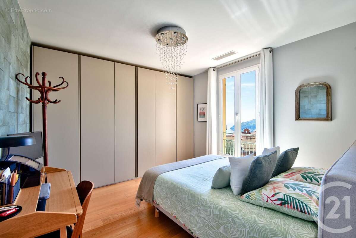 Appartement à VILLEFRANCHE-SUR-MER