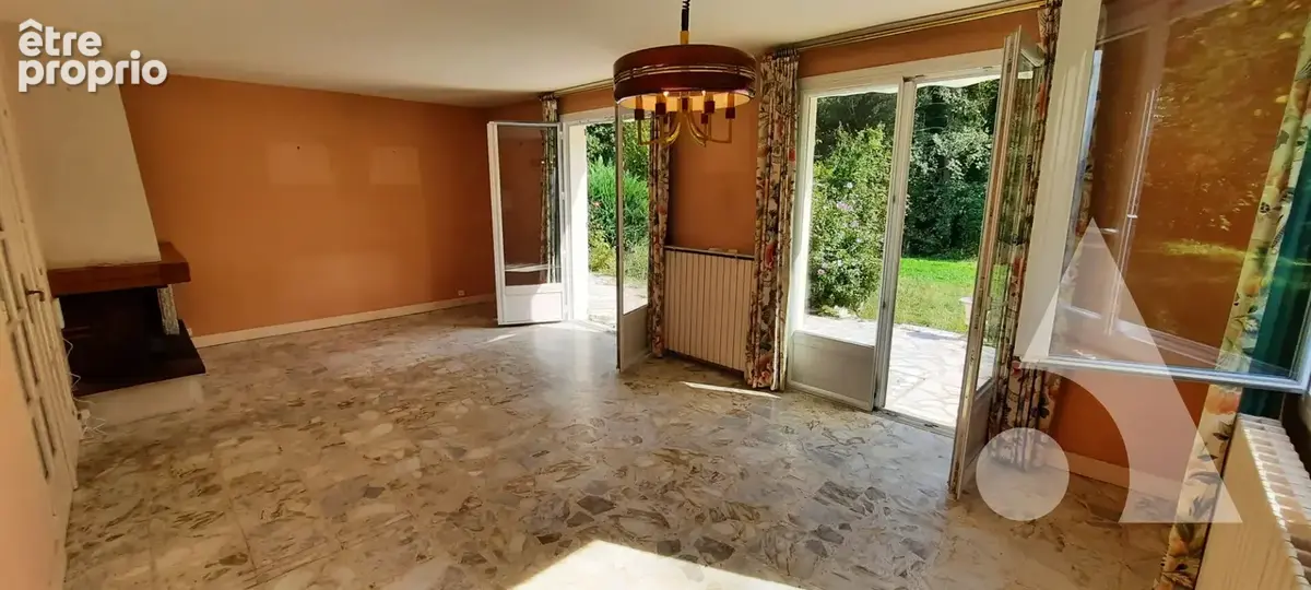 Maison St Rémy les Chevreuse, 8 pièces, 155m² - photo 4