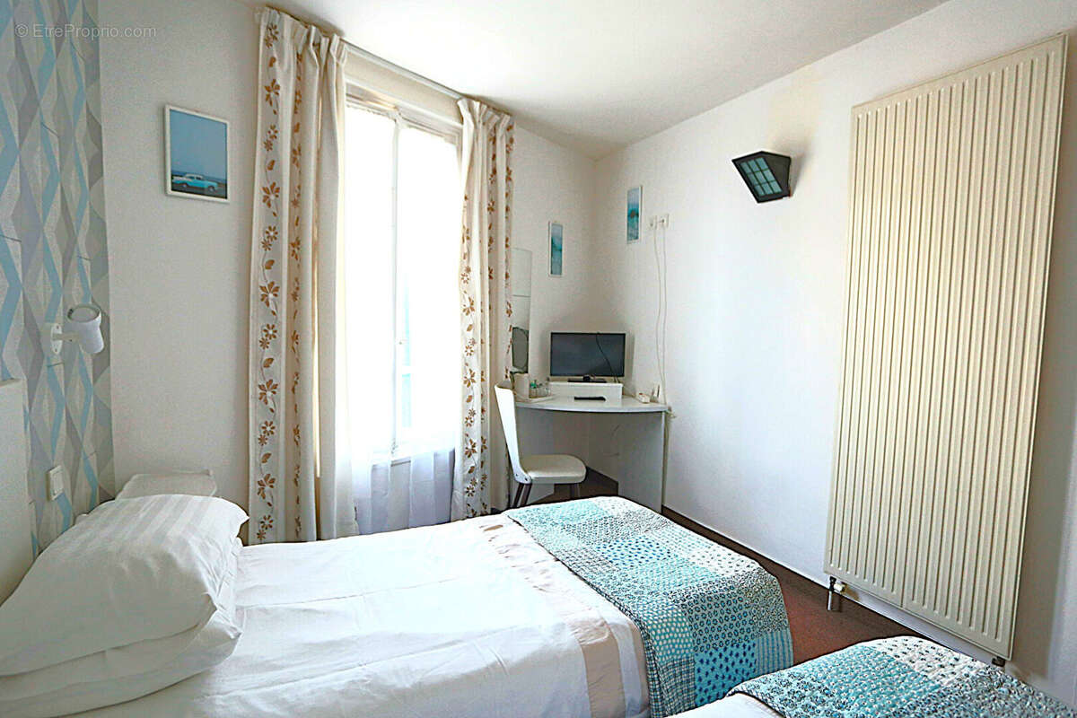 MAISON CHATEL GUYON - 11 pièce(s) - 382 m2 - photo 16