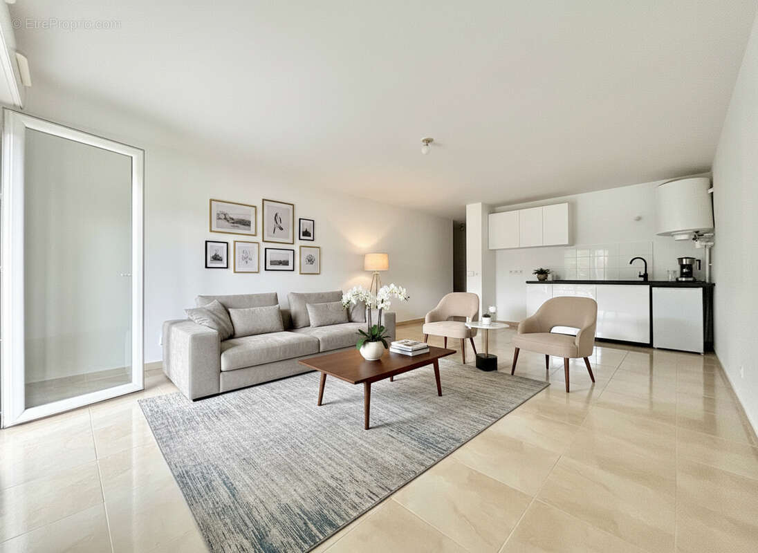 Appartement à PONTAULT-COMBAULT