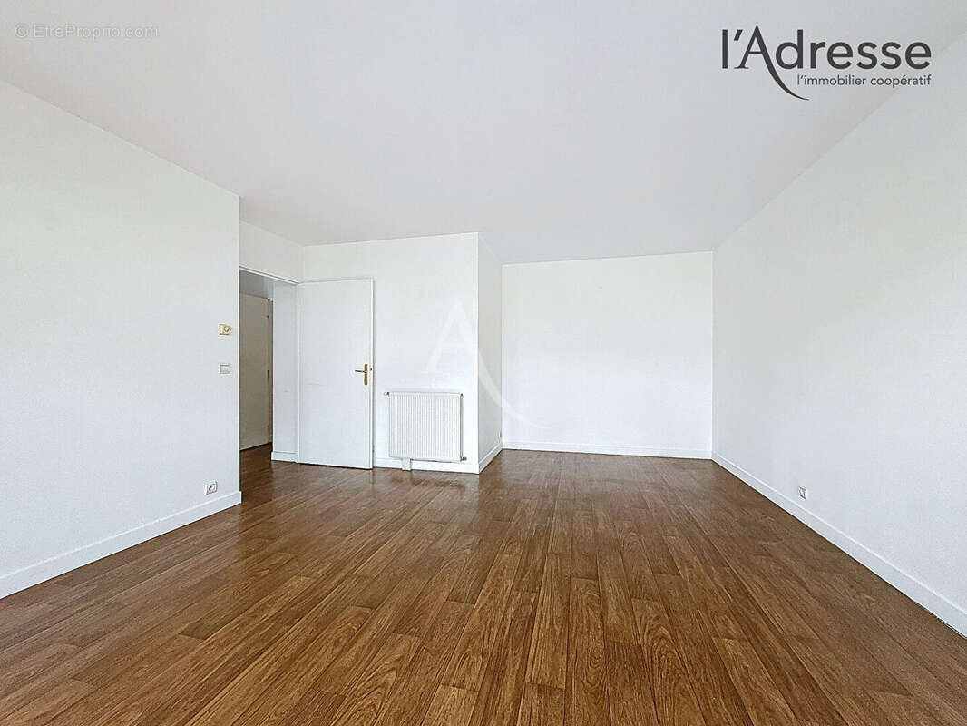 Appartement à SURESNES