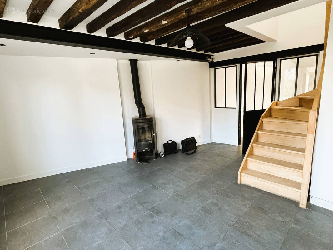 Maison à PONT-SAINTE-MAXENCE