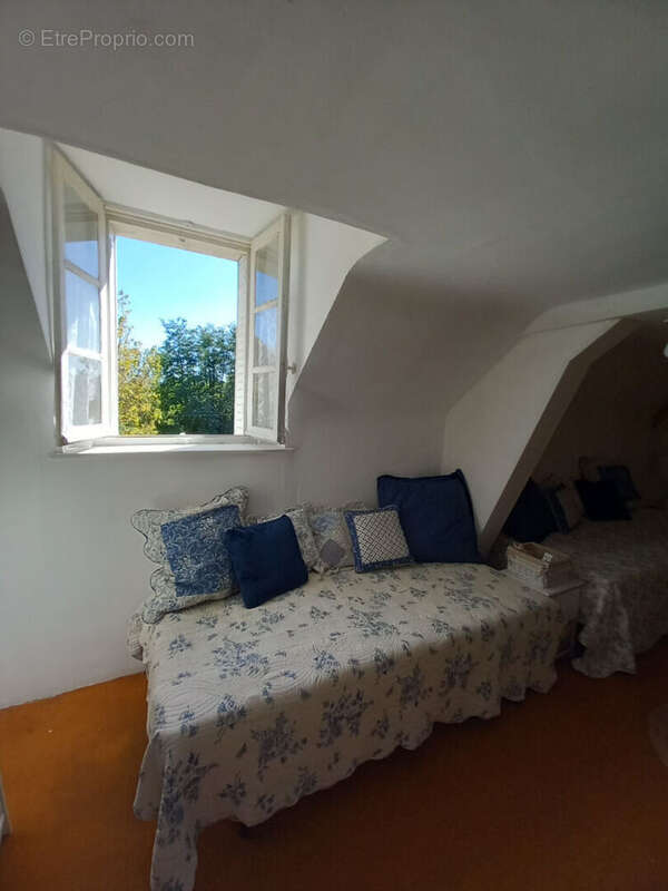 Maison à MONTRICHARD